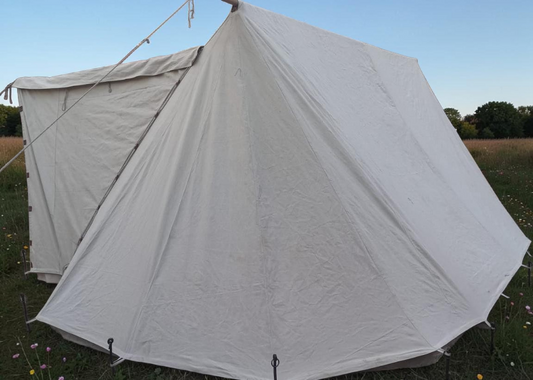 Norman Tent, Medieval tent for Reenactment, saxon. Geteld trade tent, Medieval Traders Tent