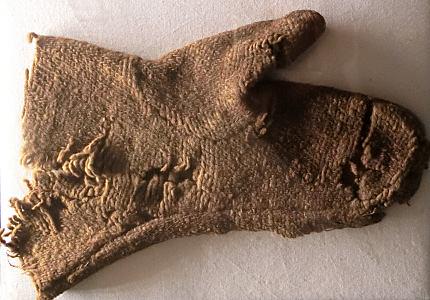 Viking combat gloves, medieval gloves for reenactment