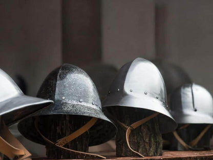 Kettle helmet, solid steel medieval kettle helmet for reenactment