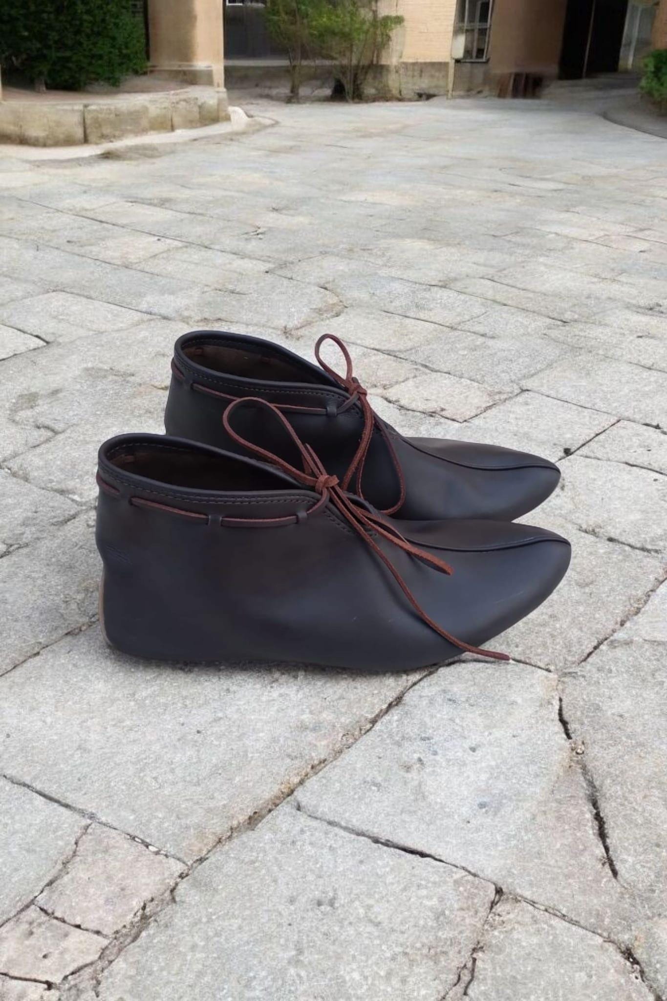 Viking turn shoes, Haithabu medieval shoes, Turn shoes for Reenactment