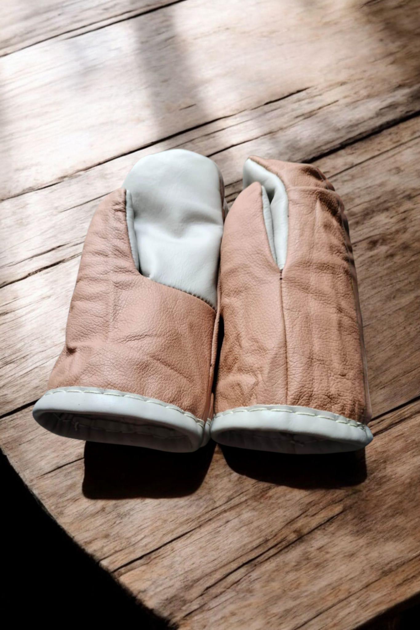 Viking combat gloves, medieval gloves for reenactment