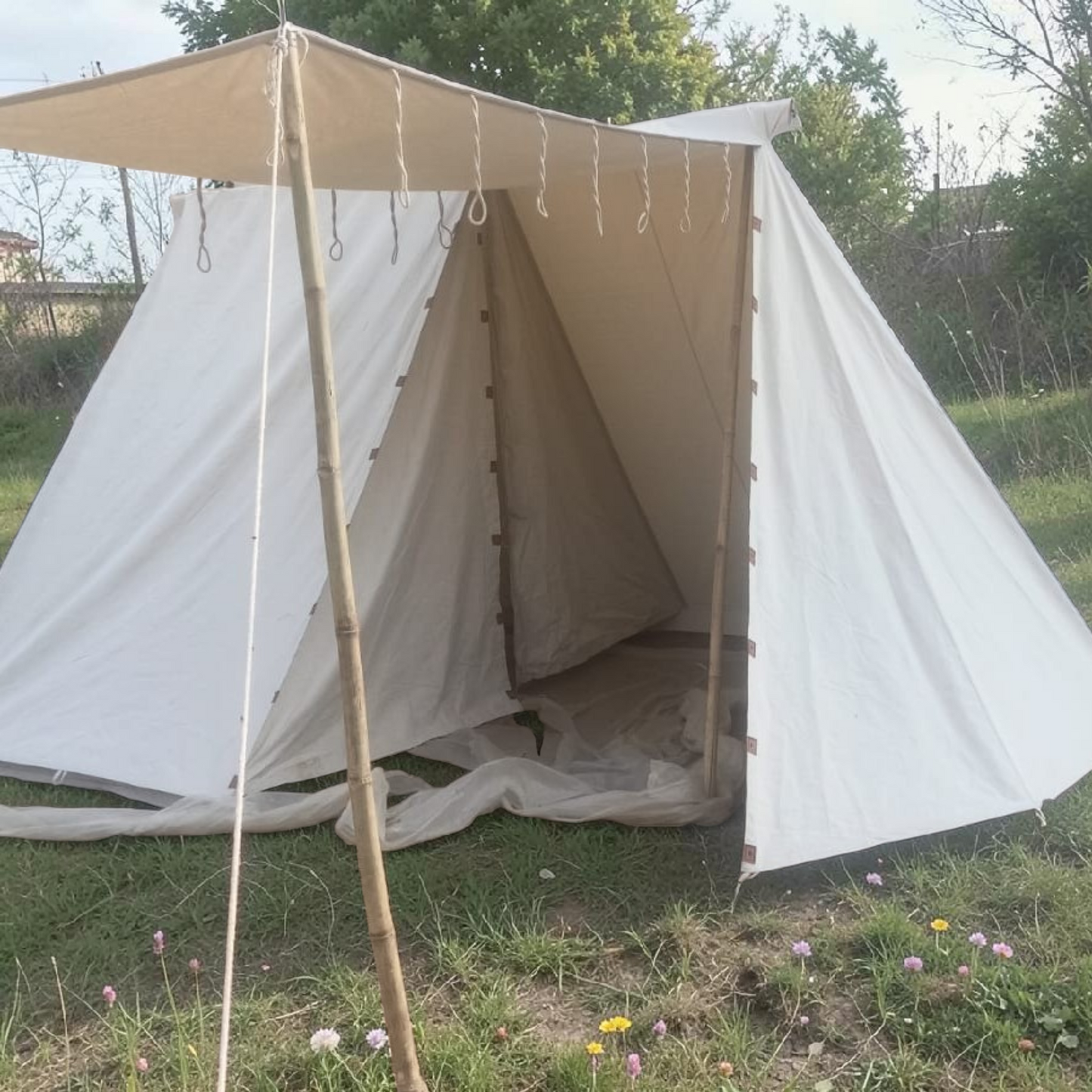 Saxon Geteld Tent, Medieval tent for Reenactment