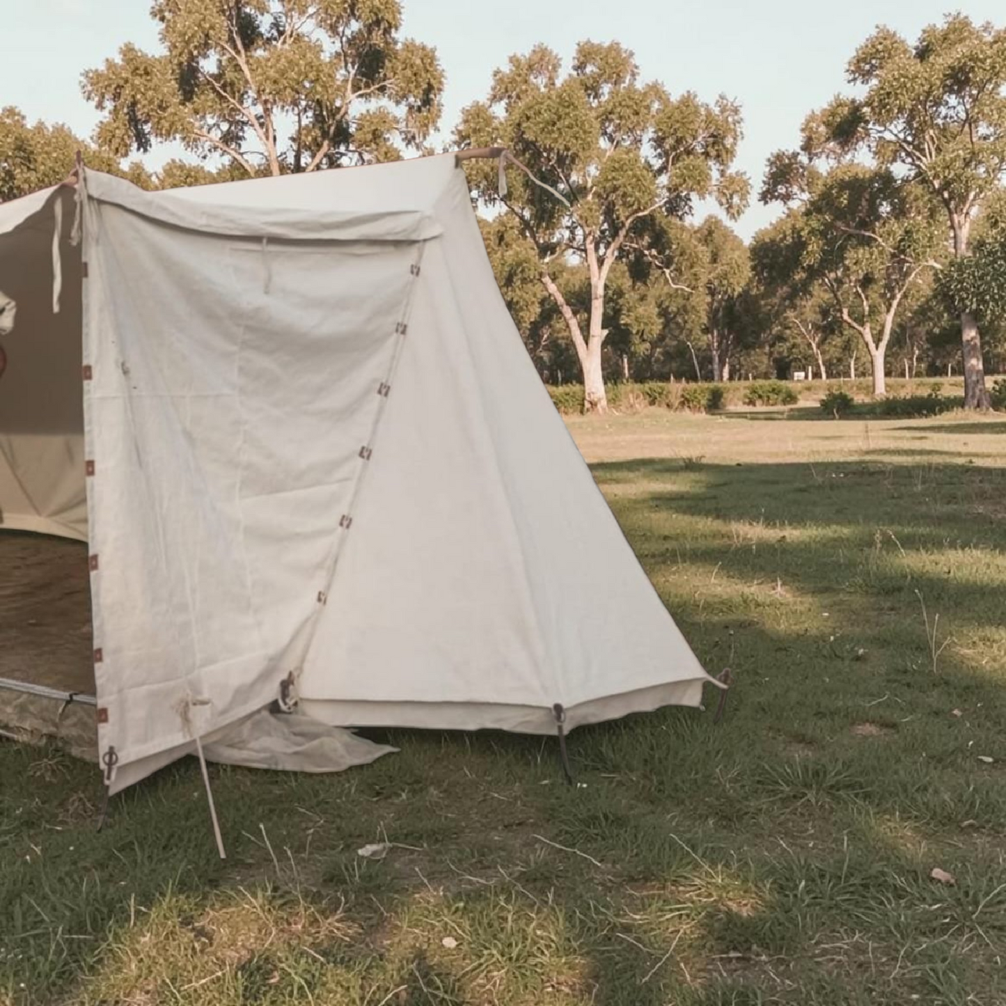 Norman Tent, Medieval tent for Reenactment, saxon. Geteld trade tent, Medieval Traders Tent