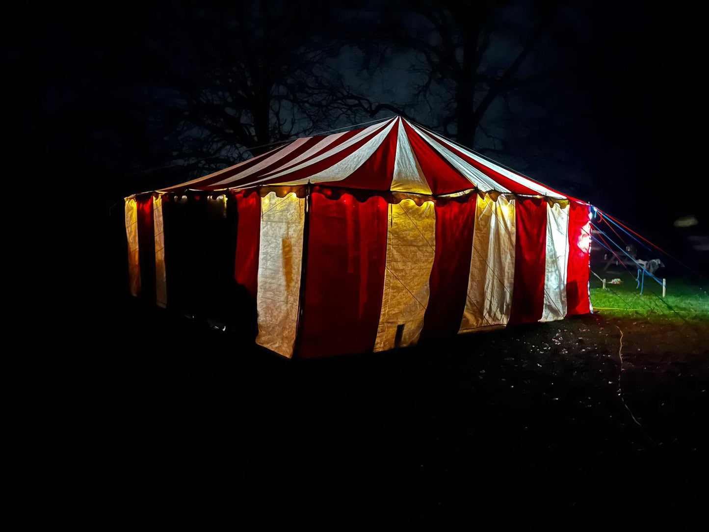 Medieval Tent, Medieval Pavillion Knight Tent for Weddings, Reenactment and LARP.